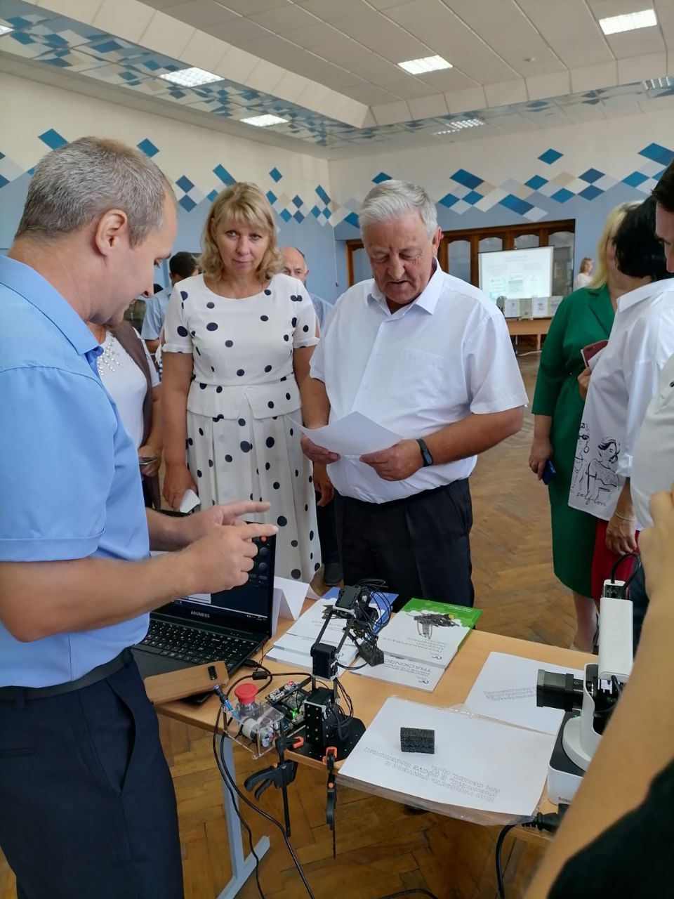 Мастер-класс по программированию робототехники Точки Роста..